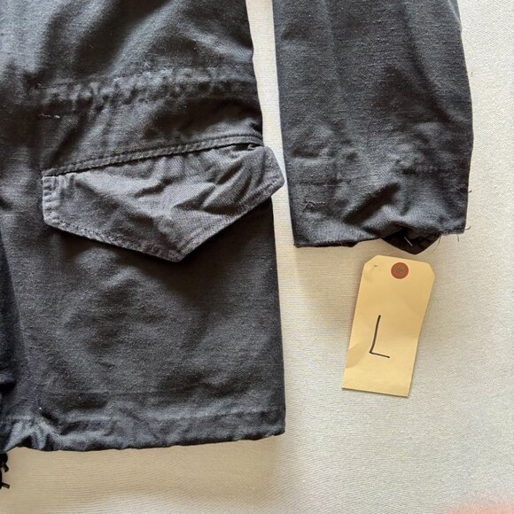 Vintage Men's Alpha Industries Black M-65 Cold Weather Field Jacket w/Epaulettes - Picture 7 of 16